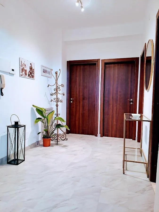 Tao Charming Apartment 陶尔米纳 意大利