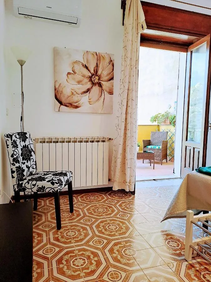 Tao Charming Apartment 陶尔米纳 0*,