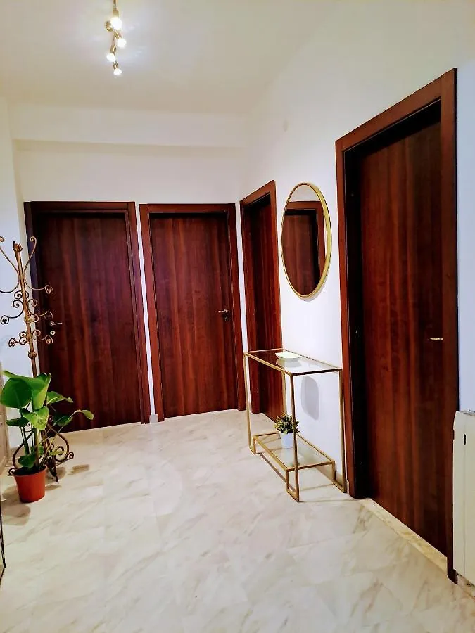 Tao Charming Apartment 陶尔米纳 意大利