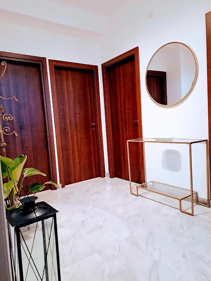 Tao Charming Apartment 陶尔米纳 0*,